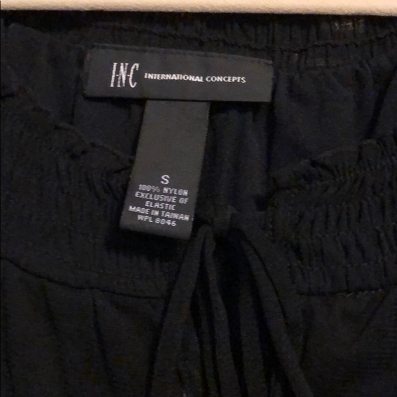 Top - Picture 2 of 6